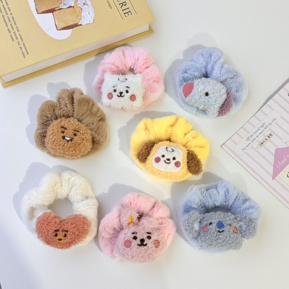 BT21 cartoon cute plush doll h - Anime Fan Merchandise avaliação e preço